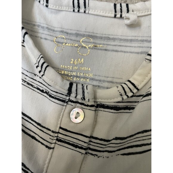 Jessica Simpson Baby  24M Cream/Black Short Flutter Sleeve Pocket Jumpsuit - Picture 3 of 6